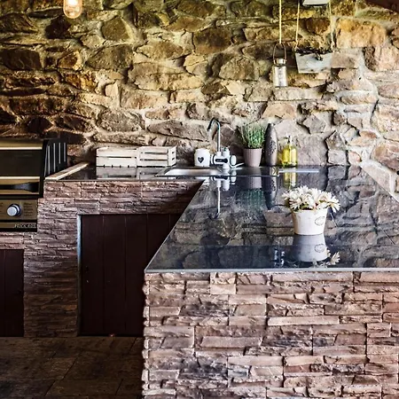 Těšínov * Protivín